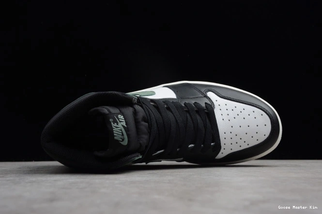 Retro Jordan High OG 1 Clay Green Air 555088-135 0815